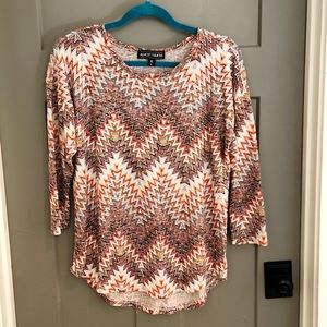 NEW Almost Famous ladies blouse sx L